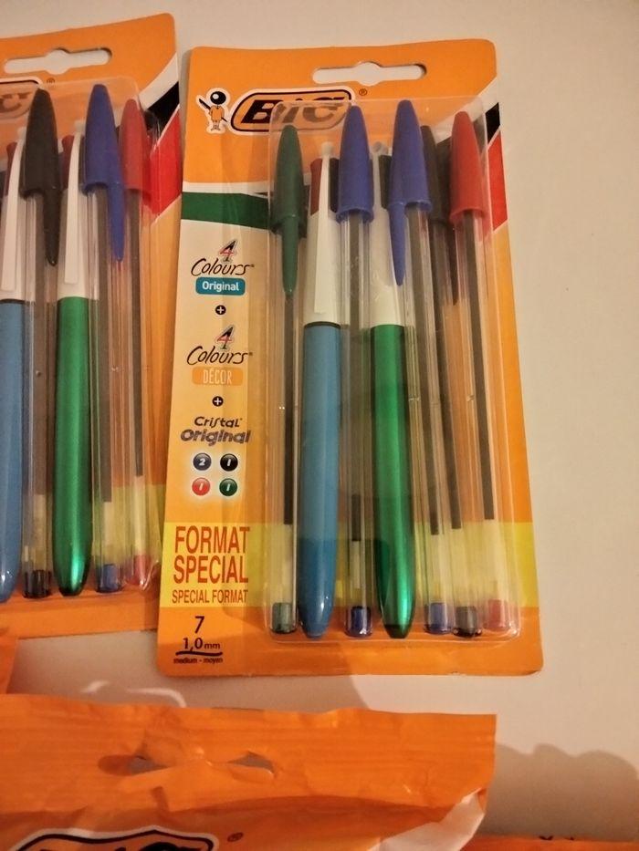 Lot de stylos bic  à 18€ avec le code 
YOUPI30 
Le lot passe à 12,60€ - photo numéro 2