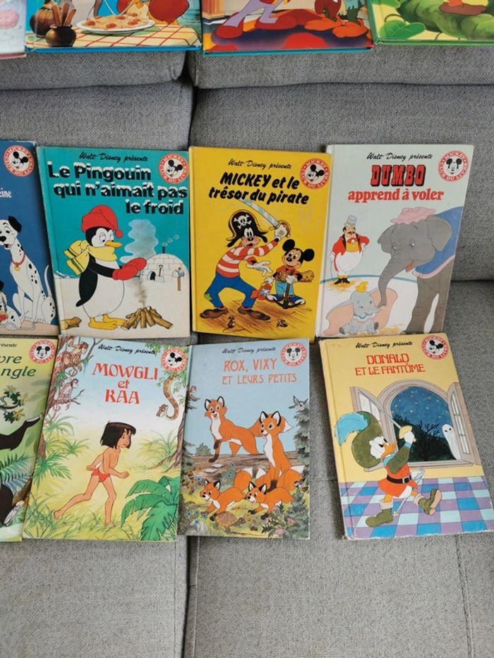 Gros lot n°1 de 25 livres Disney collection club mickey vintage - photo numéro 3