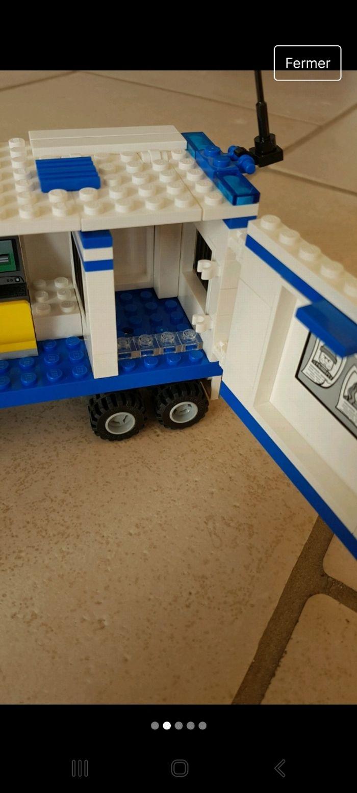 Camion lego police - photo numéro 2