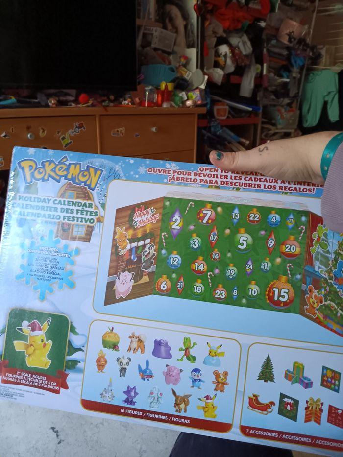 Calendrier de l'avent  pokemon neuf - photo numéro 2