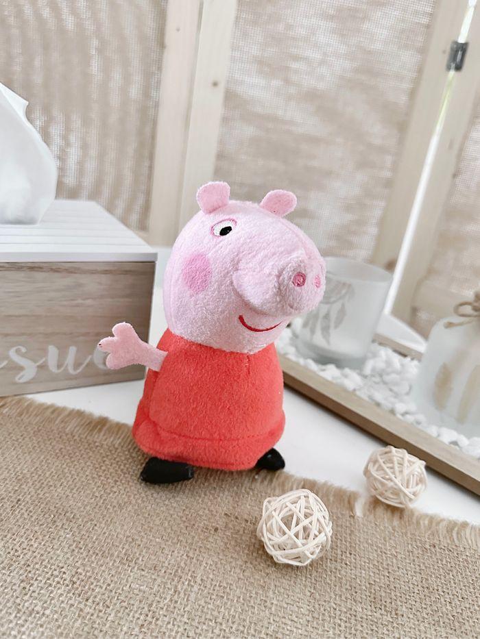 Peluche pépé pig - photo numéro 1