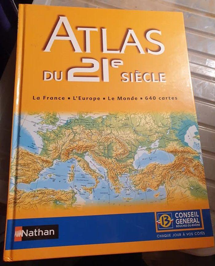 atlas du 21ème siècle - photo numéro 1