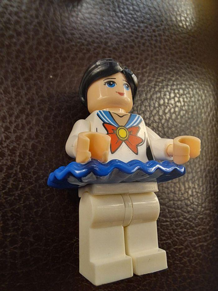 Figurine Lego compatible Danseuse - photo numéro 3