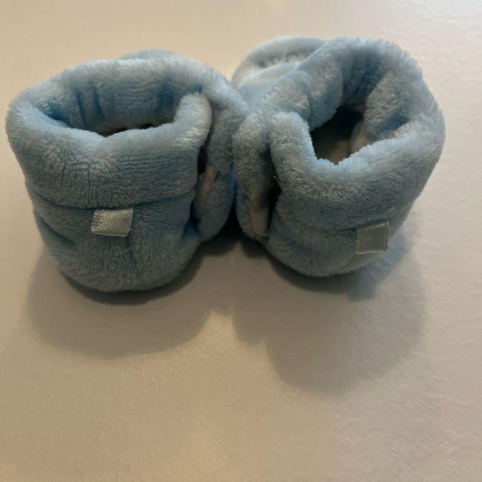 Chaussons de naissance garçon - photo numéro 2