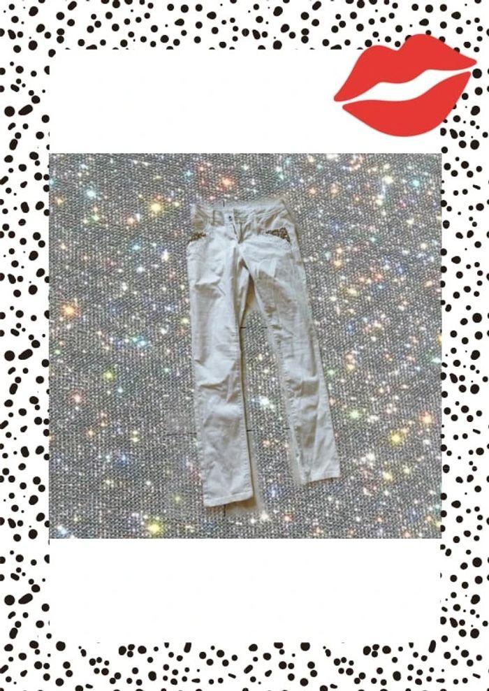 Jeans blanc à perles et strass taille M/38 - photo numéro 2