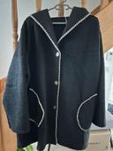 Manteau façon laine bouillie neuf taille 46 à 52