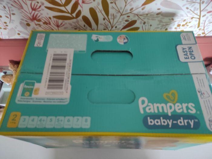 Couches Pampers taille 2 - photo numéro 3