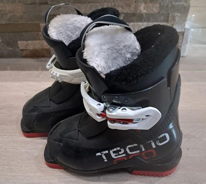 Chaussures de ski enfant taille 27 - photo numéro 1