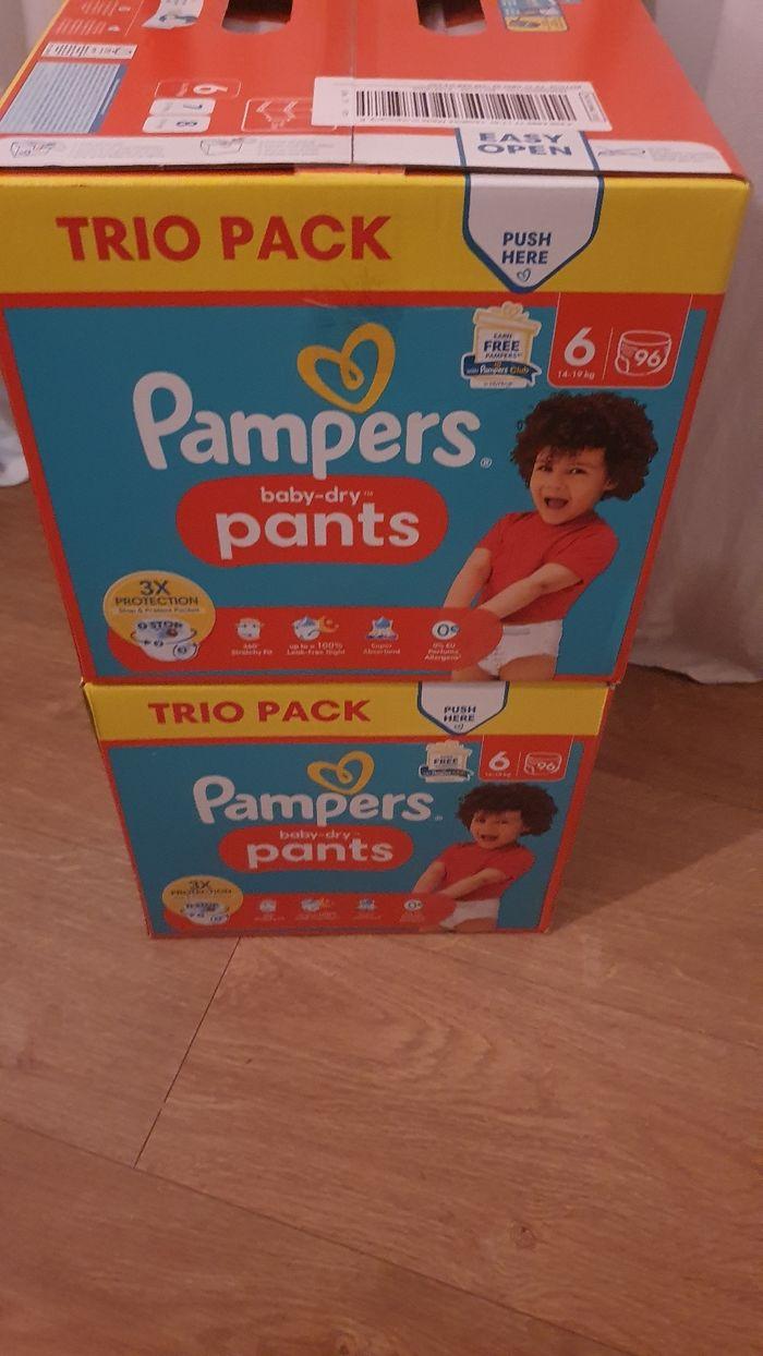 Lot de couches pants pampers taille 6 - photo numéro 3