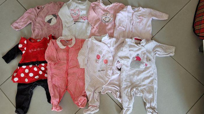 Lot de 8 pyjamas fille en 3 mois - photo numéro 1