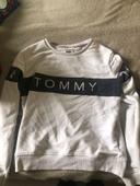 Haut Tommy Hilfiger