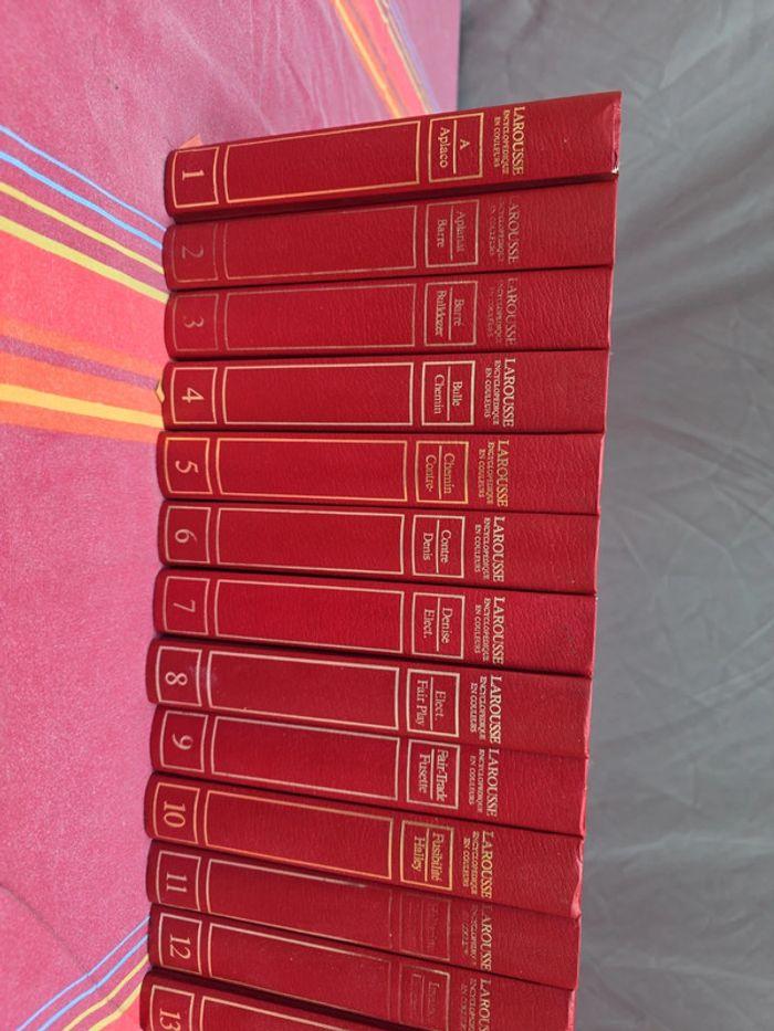 Encyclopédie en Couleurs 22 volumes 1977 - photo numéro 2