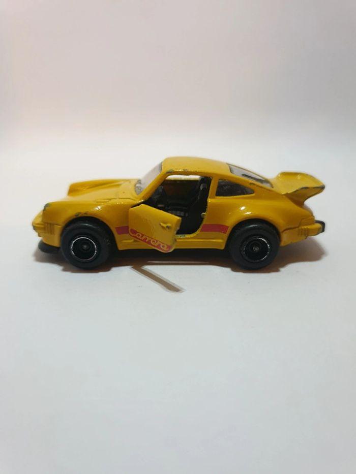 Majorette 209, Porsche 911 Turbo, 1/57, Jaune - photo numéro 11