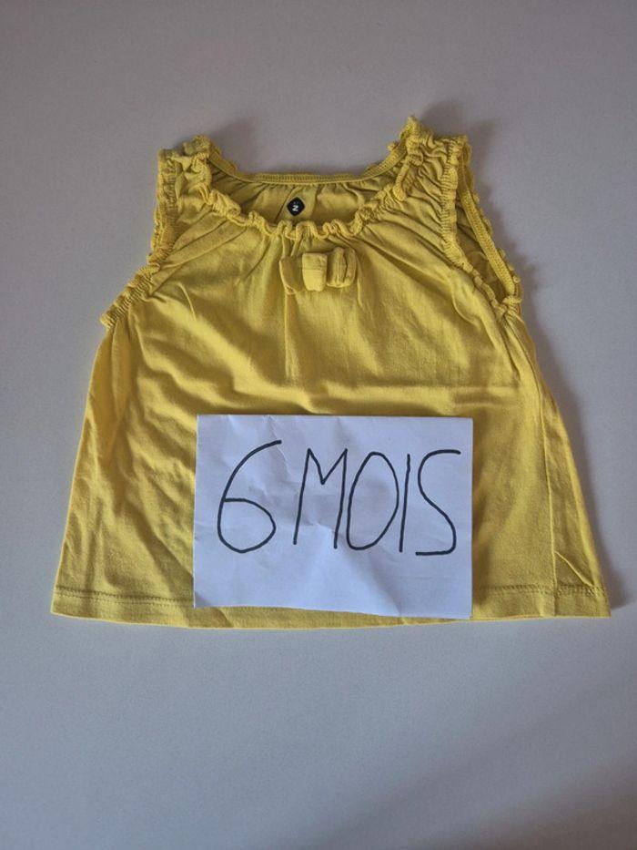 T-shirt sans manches 6mois - photo numéro 1