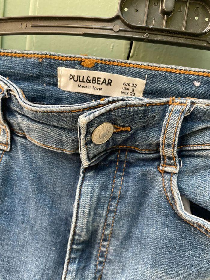 Jean pull & bear taille 32 - photo numéro 2