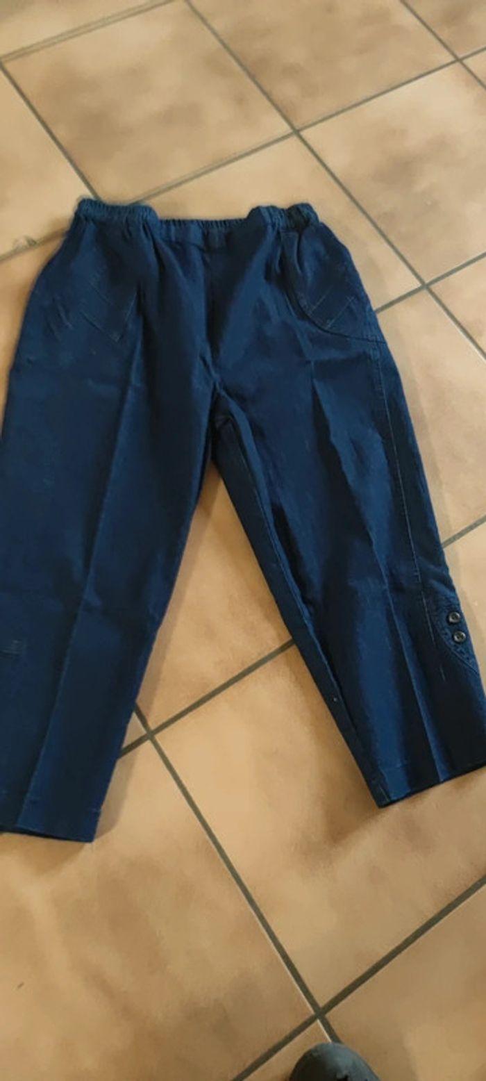 Pantacourt léger jeans neuf T46/48 - photo numéro 1