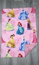 Couverture princesses Disney rose fait main