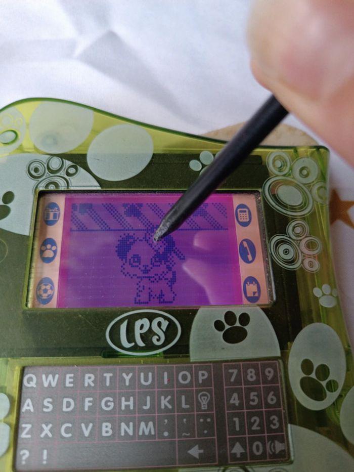 Lps little petshop électronique console chien vert green Tamagotchi tablette figurine ours bear - photo numéro 17