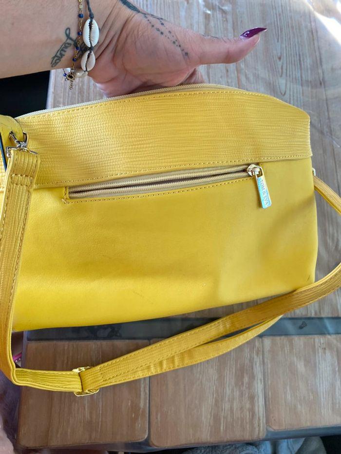 Sac à main jaune, citron - photo numéro 6