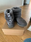 UGG fluff mini quilted