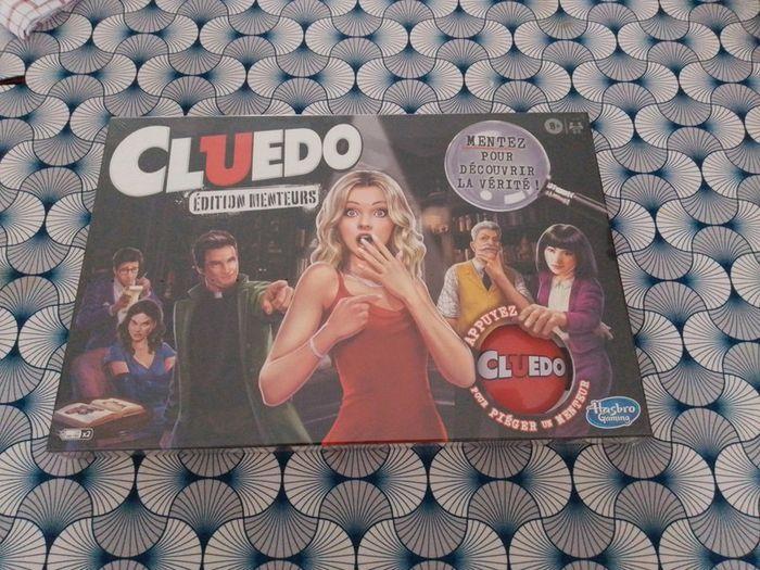 Cluedo "édition menteur" - photo numéro 1