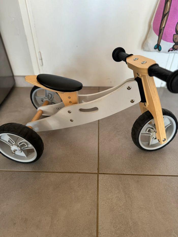 Tricycle en bois évolutif - photo numéro 3