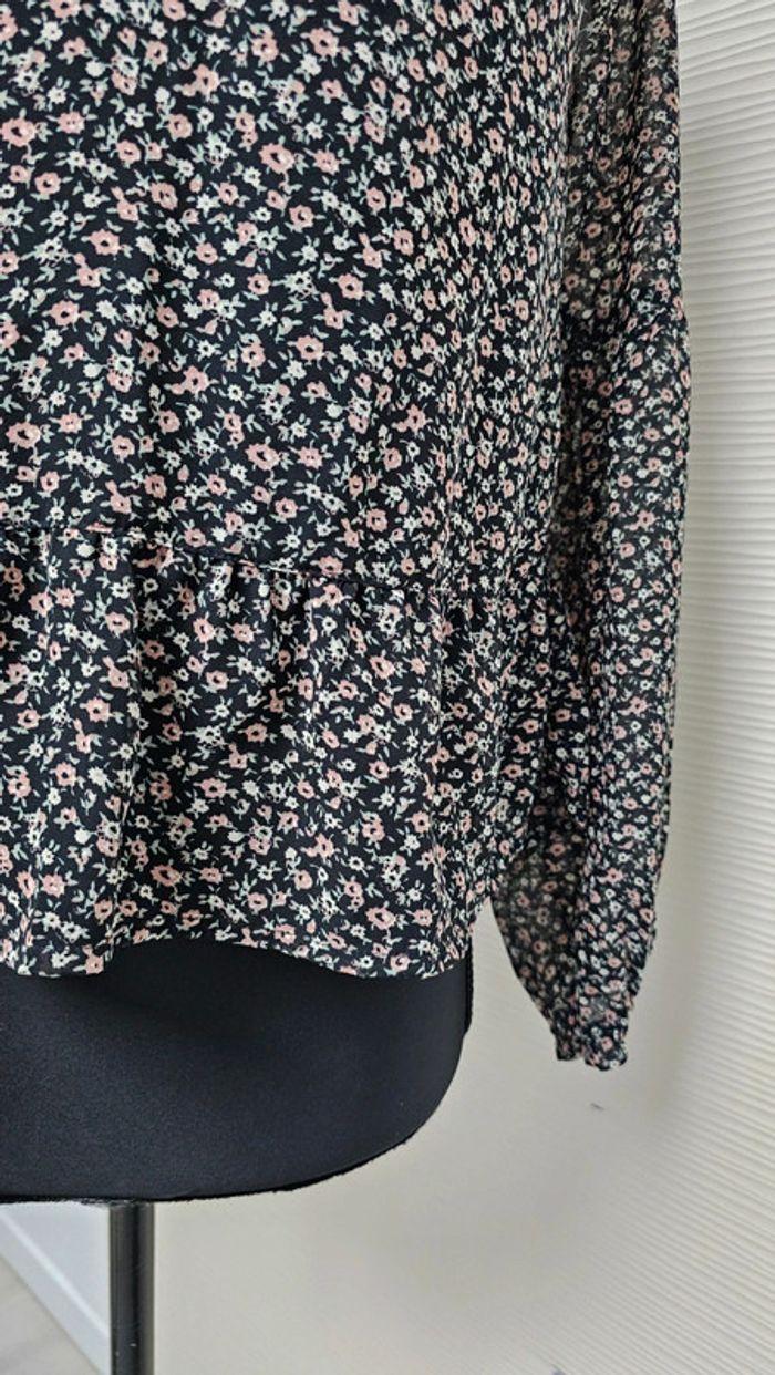 Blouse noire fleurs hollister - photo numéro 4