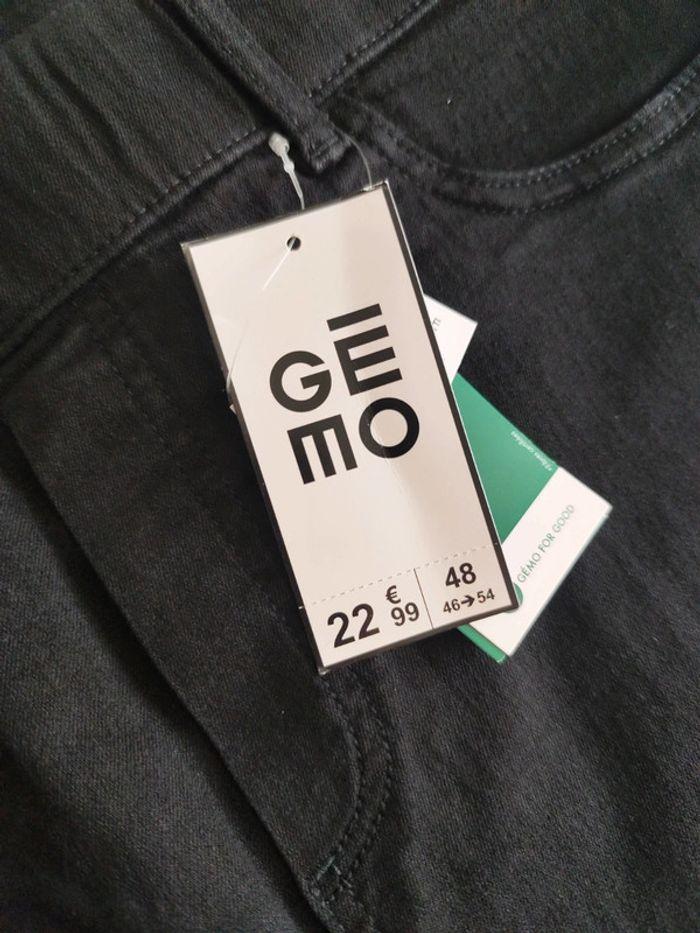 Pantalon jegging sans bouton ni fermeture éclair femme neuf avec étiquette jamais mis taille 48 - photo numéro 11