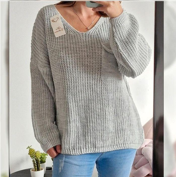 Pull en maille avec poche gris clair