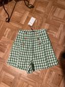 Short en tweed taille haute avec étiquette