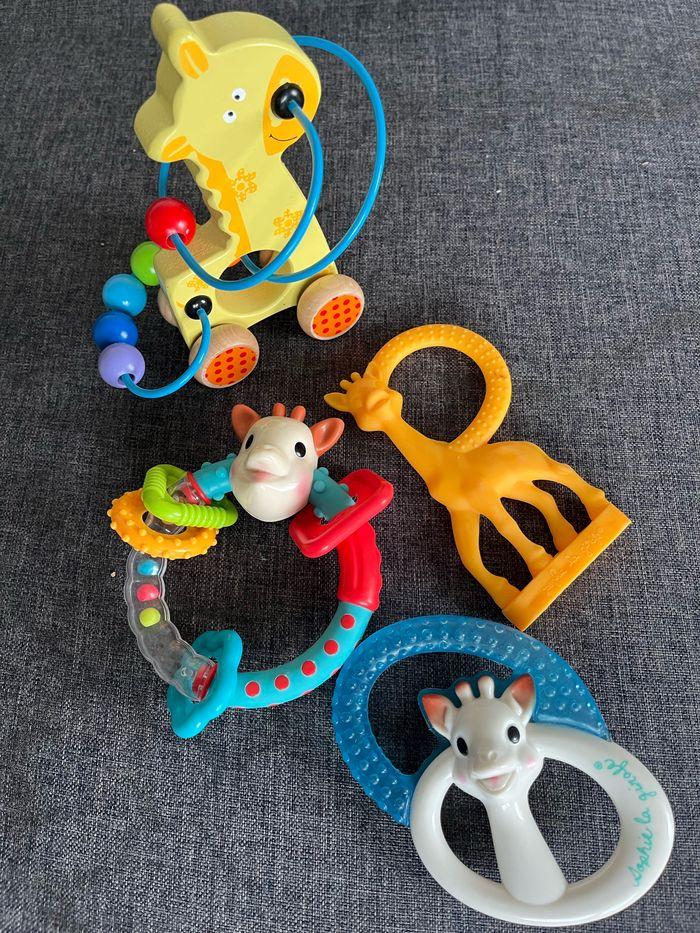 Jouets bébé - photo numéro 1