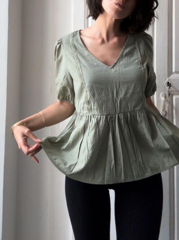 Top peplum camaïeu vert olive - taille L - photo numéro 1