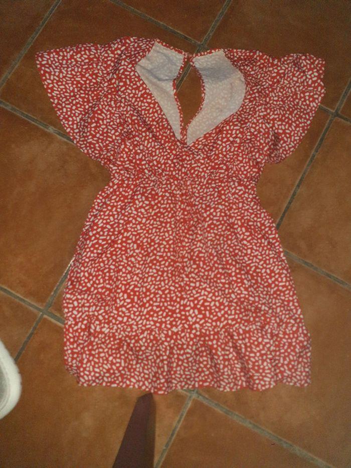 Robe rouge blanche S - photo numéro 1