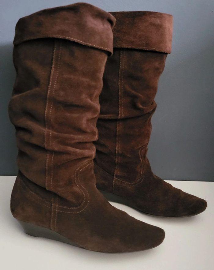 Paire de bottes en velours taille 35 en bon etat - photo numéro 19