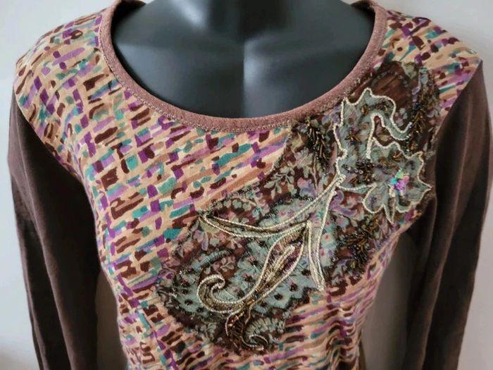 Vintage Tee shirt manches longues Derhy M 38 fleurs marron multicolore strass - photo numéro 4