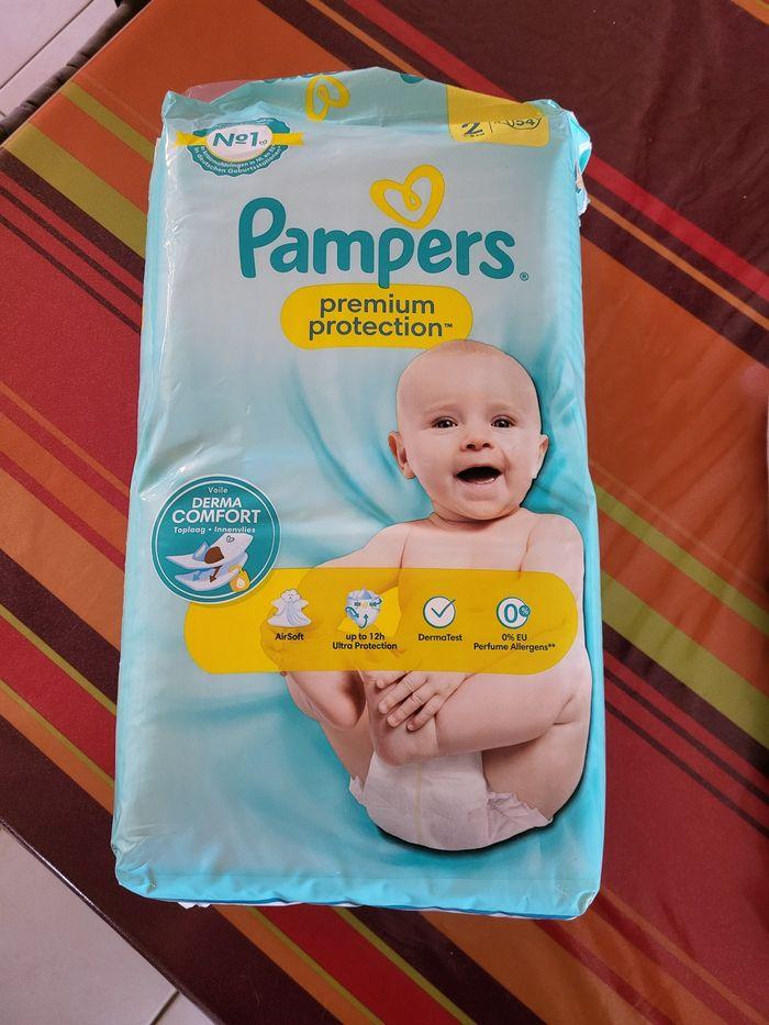 Couches Pampers premiun protection taille 2 - photo numéro 1