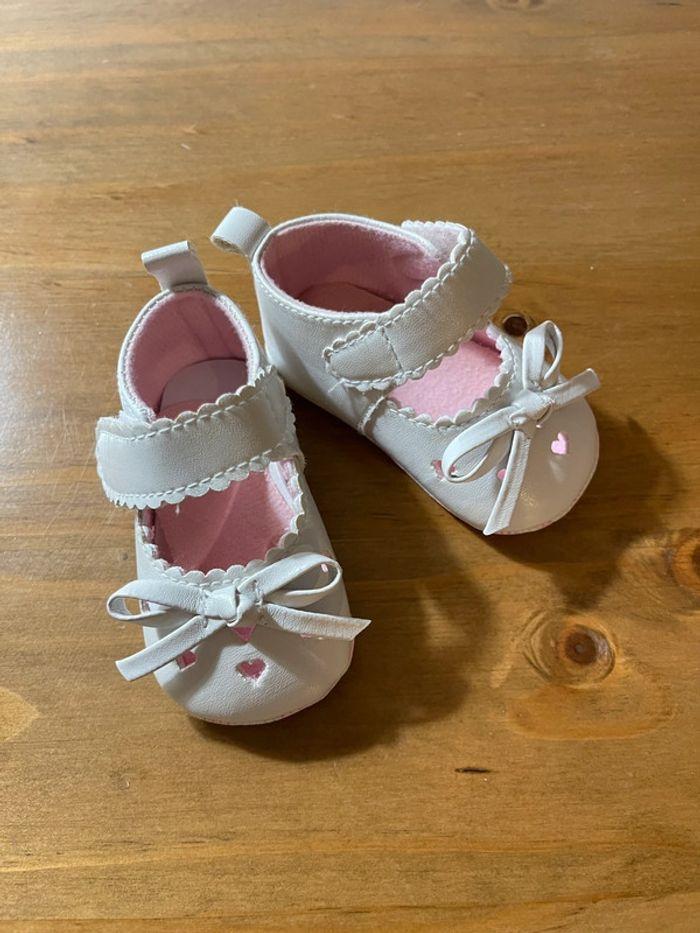 Lot de 2 paires de chaussures bébé - photo numéro 4