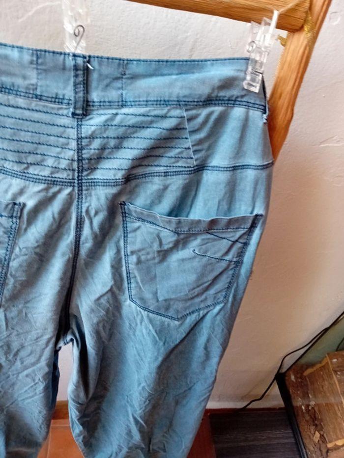 Pantalon court taille 42/44 - photo numéro 12