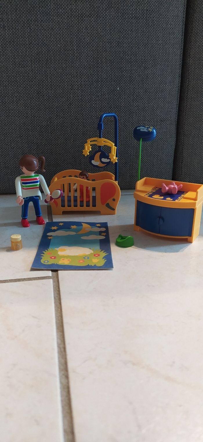 Playmobil Maman et chambre de bébé (N° 3207). - photo numéro 1