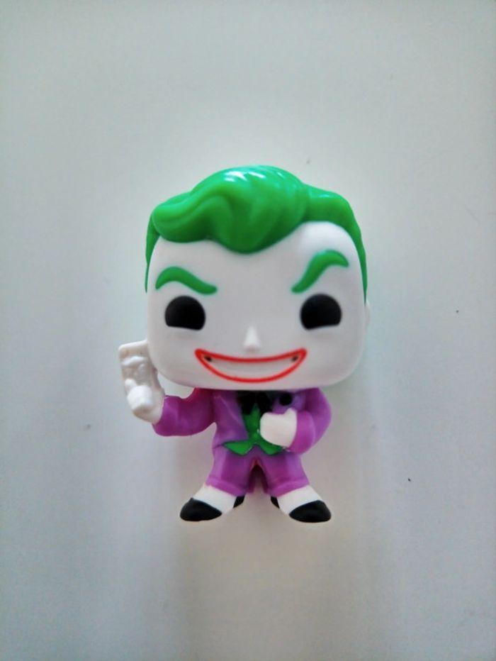 Petite figurine joker DC comics - photo numéro 1