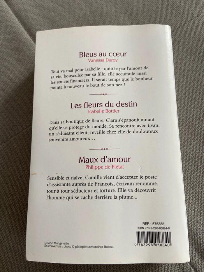 Bleus au cœur / les fleurs du destin / maux d’amour - photo numéro 2