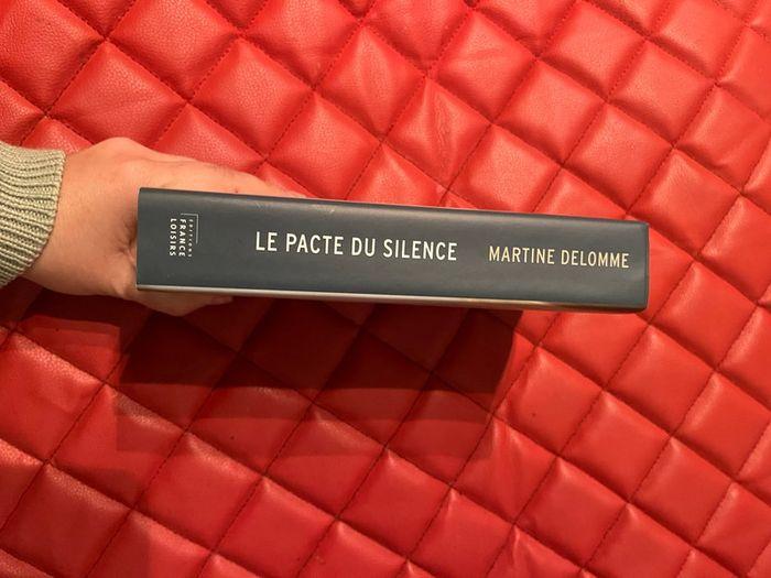 LIVRE - Le pacte du silence - Martine Delomme - photo numéro 3