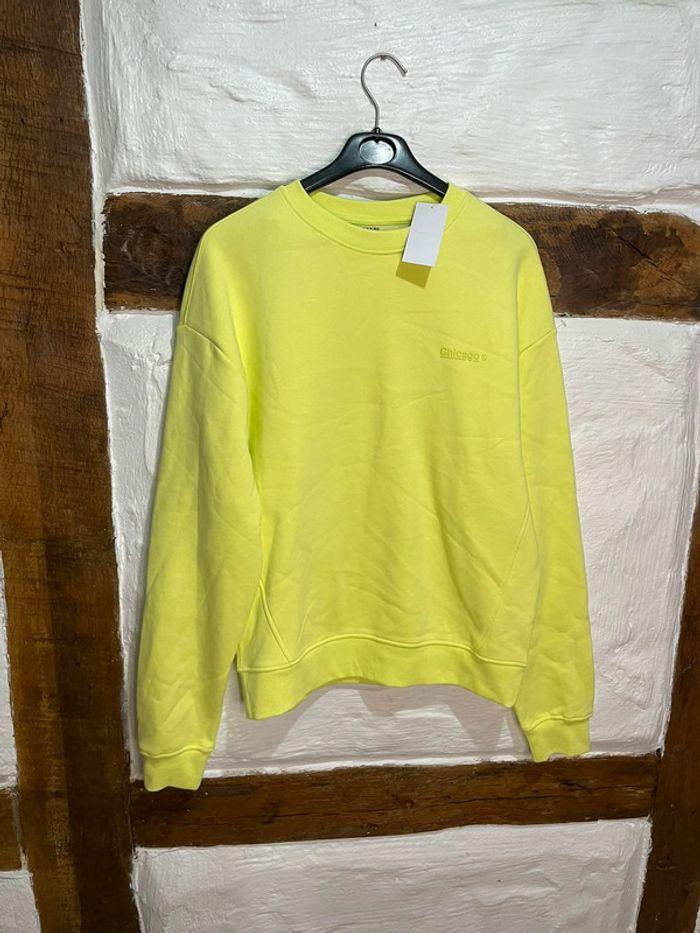 pull neuf jaune fluo - photo numéro 1