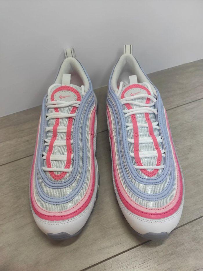 Baskets Nike air max 97 coral chalk pointure 40 neuves avec boîte d'origine - photo numéro 4