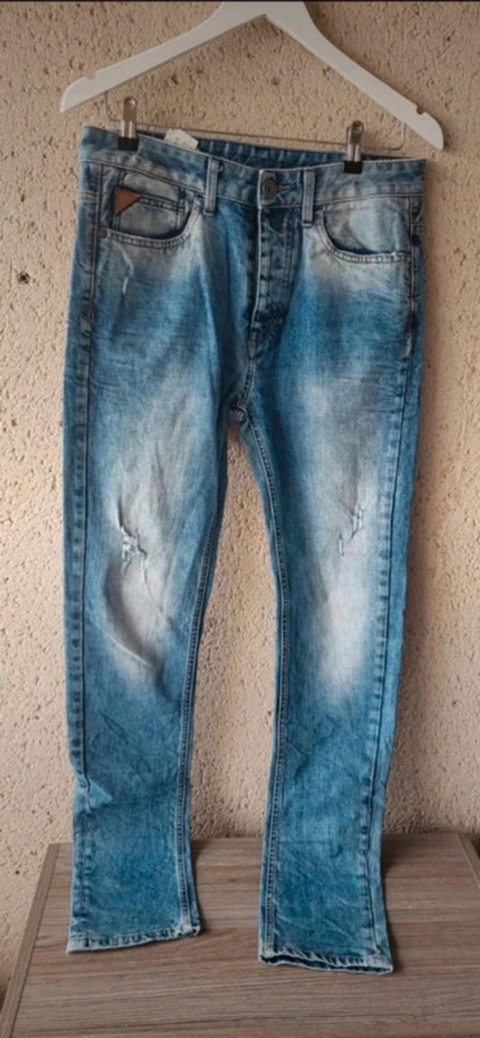 Pantalon Jean troué homme t40 - photo numéro 1