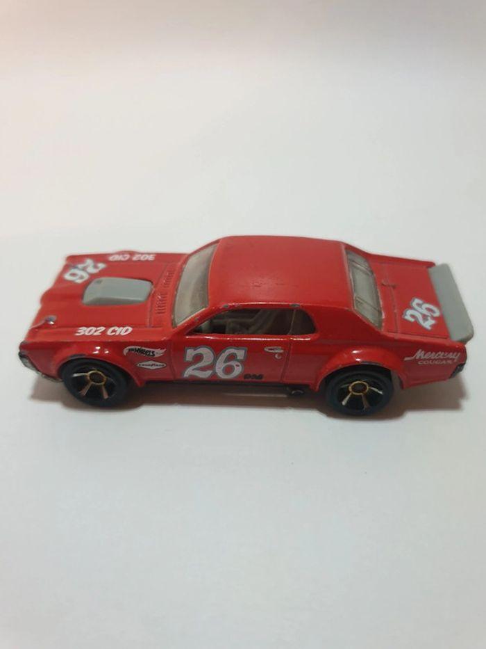 Hot Wheels 68 Mercury Cougar Rouge, 2013 - photo numéro 12