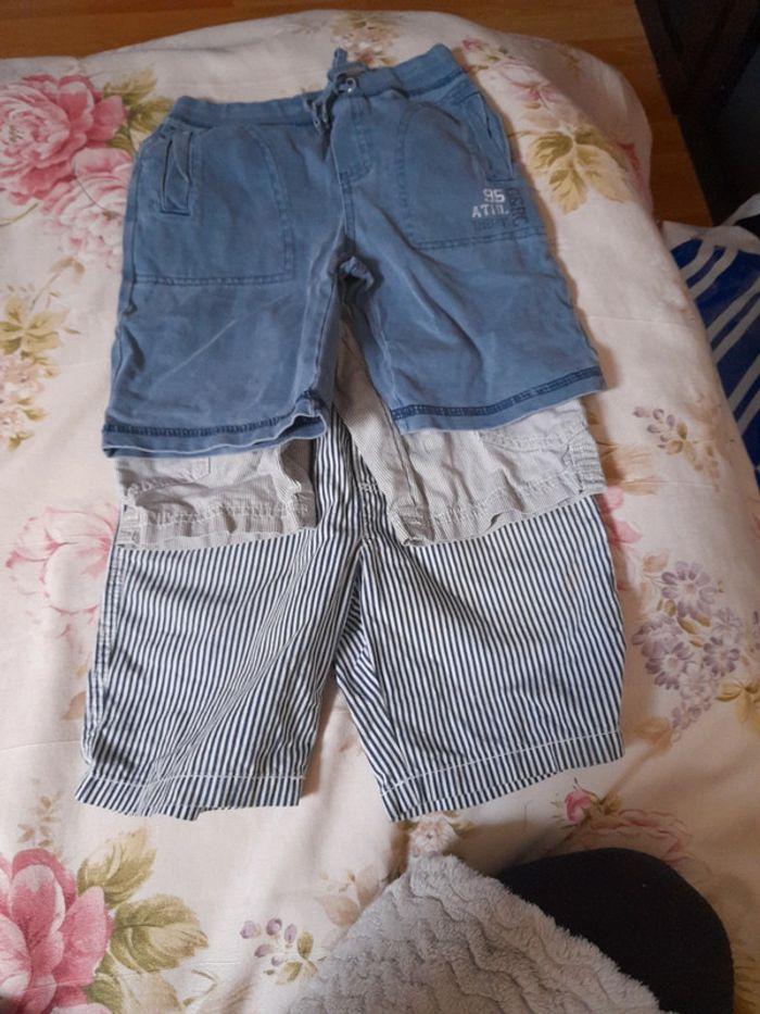 4.6 ans 2 short été - photo numéro 1