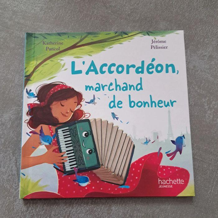 L'accordéon, marchand de bonheur - photo numéro 1