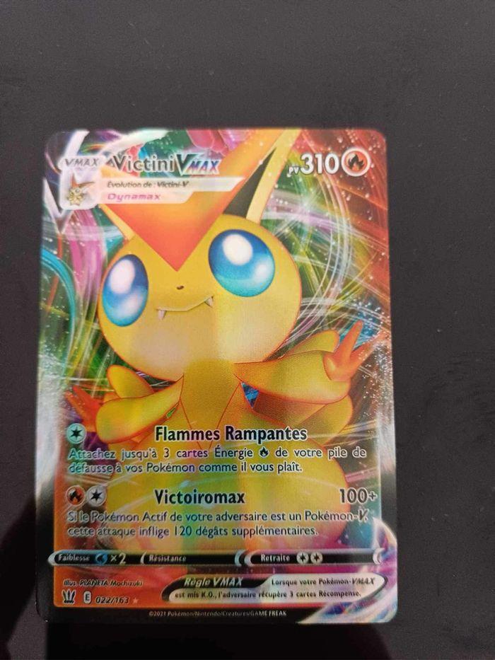 Carte Pokémon Victini Vmax - photo numéro 1