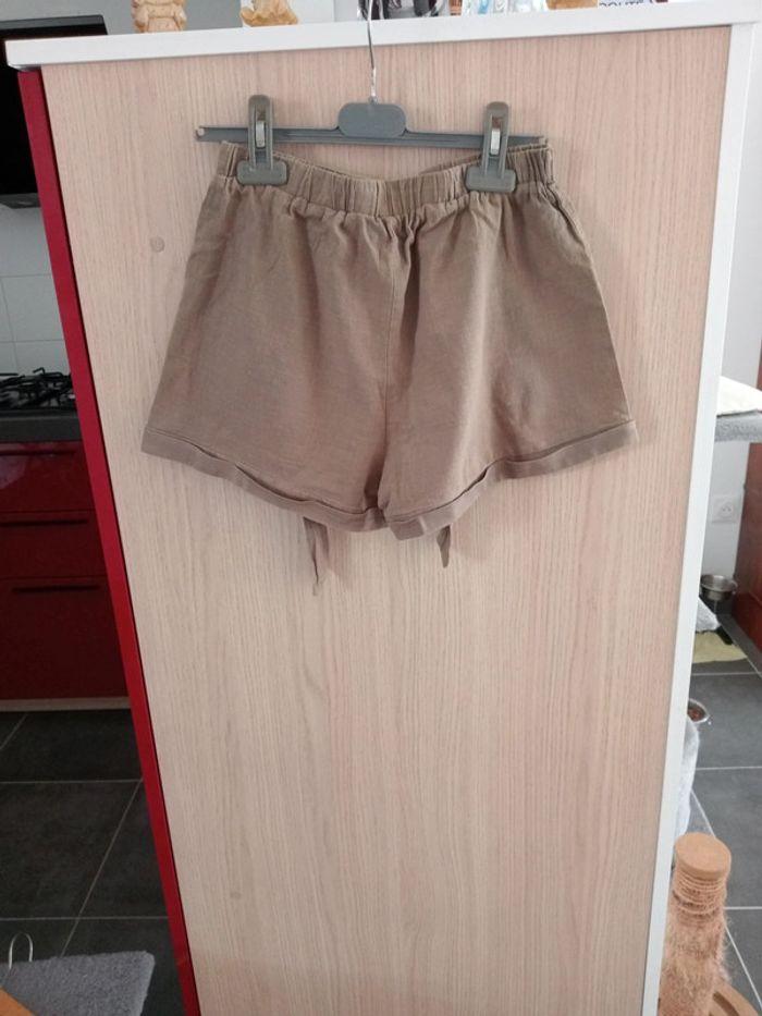 Short kaki avec ceinture taille 11/12 ans - photo numéro 2